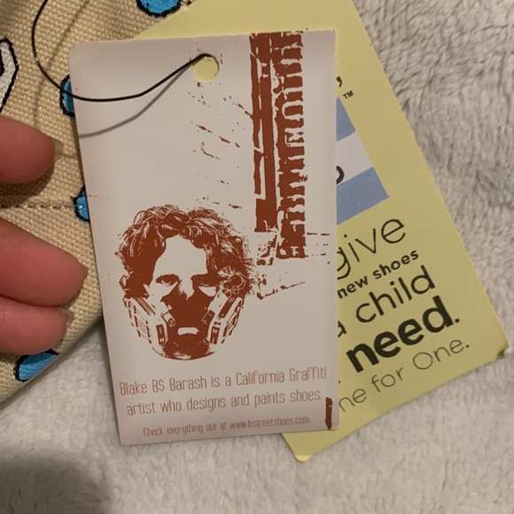 Toms Disney Bstreetshoes Mickey Mouse and Donald - Picture 4 of 6